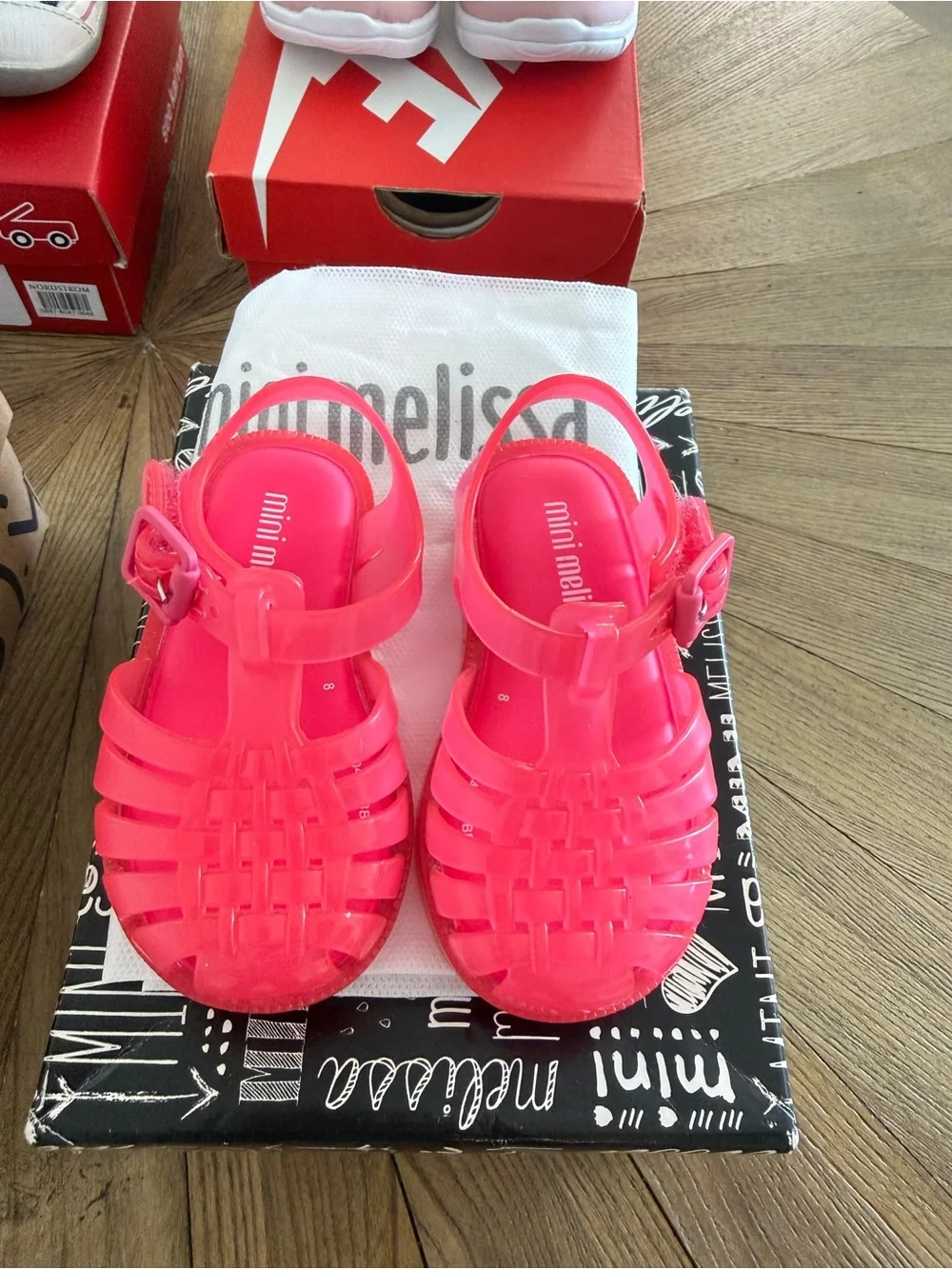 Mini Melissa Girls' Jelly Sandals in Bright Pink